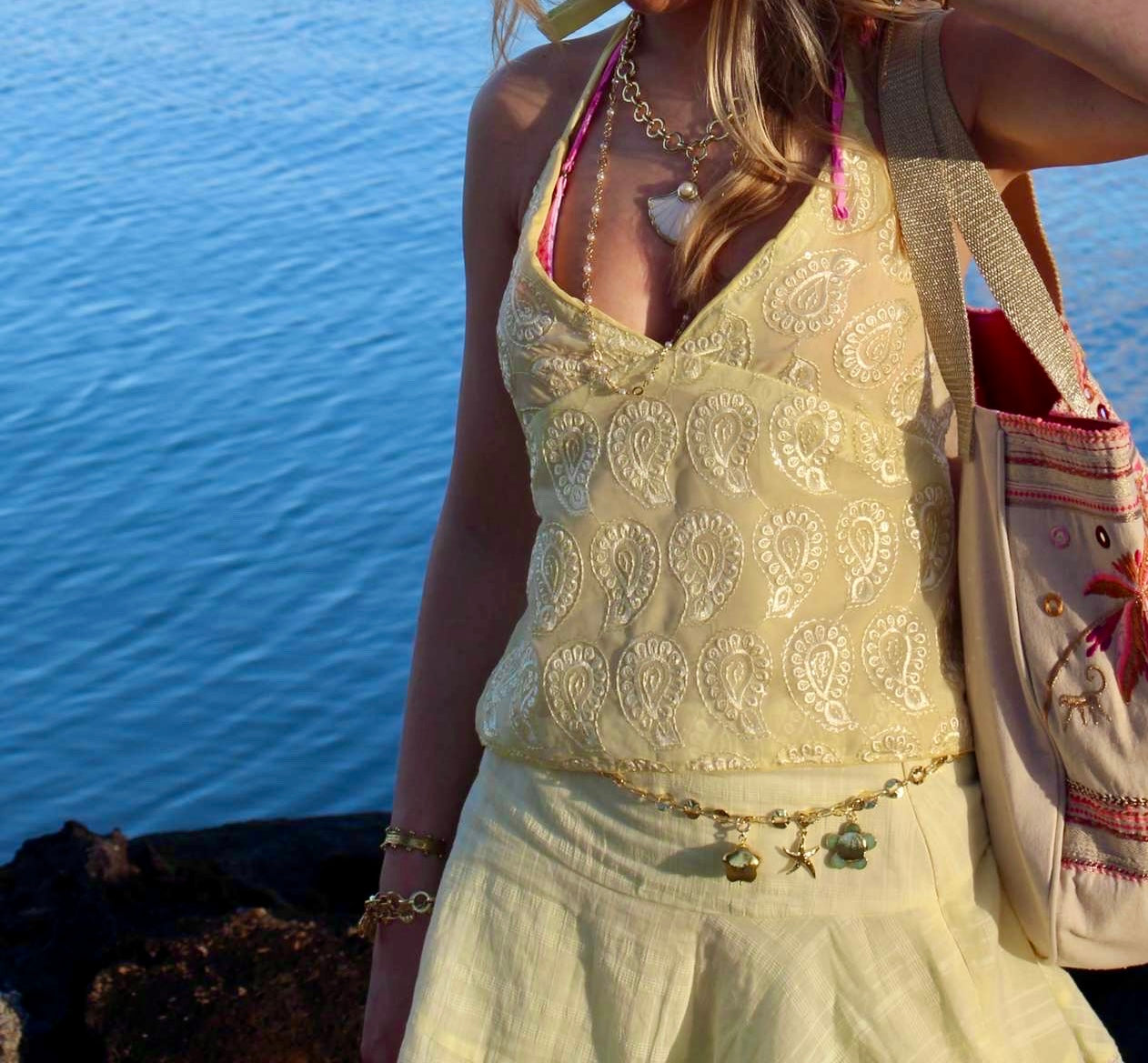Arella Top in Paisley Yellow